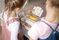 Bild in Galerie-Betrachter laden, Kinderwaage Spielwaage „fresh“
